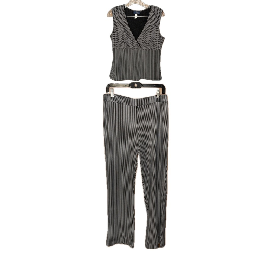 Vintage Rag Black White Gray Pinstripe Top and Pants Set Size Large